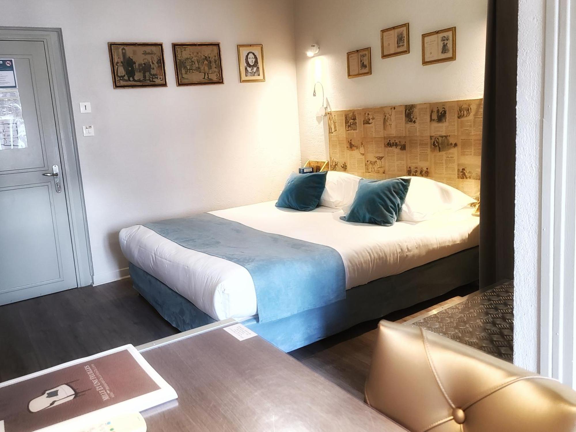 Hotel Mille Et Une Feuilles La Charité-sur-Loire Екстериор снимка