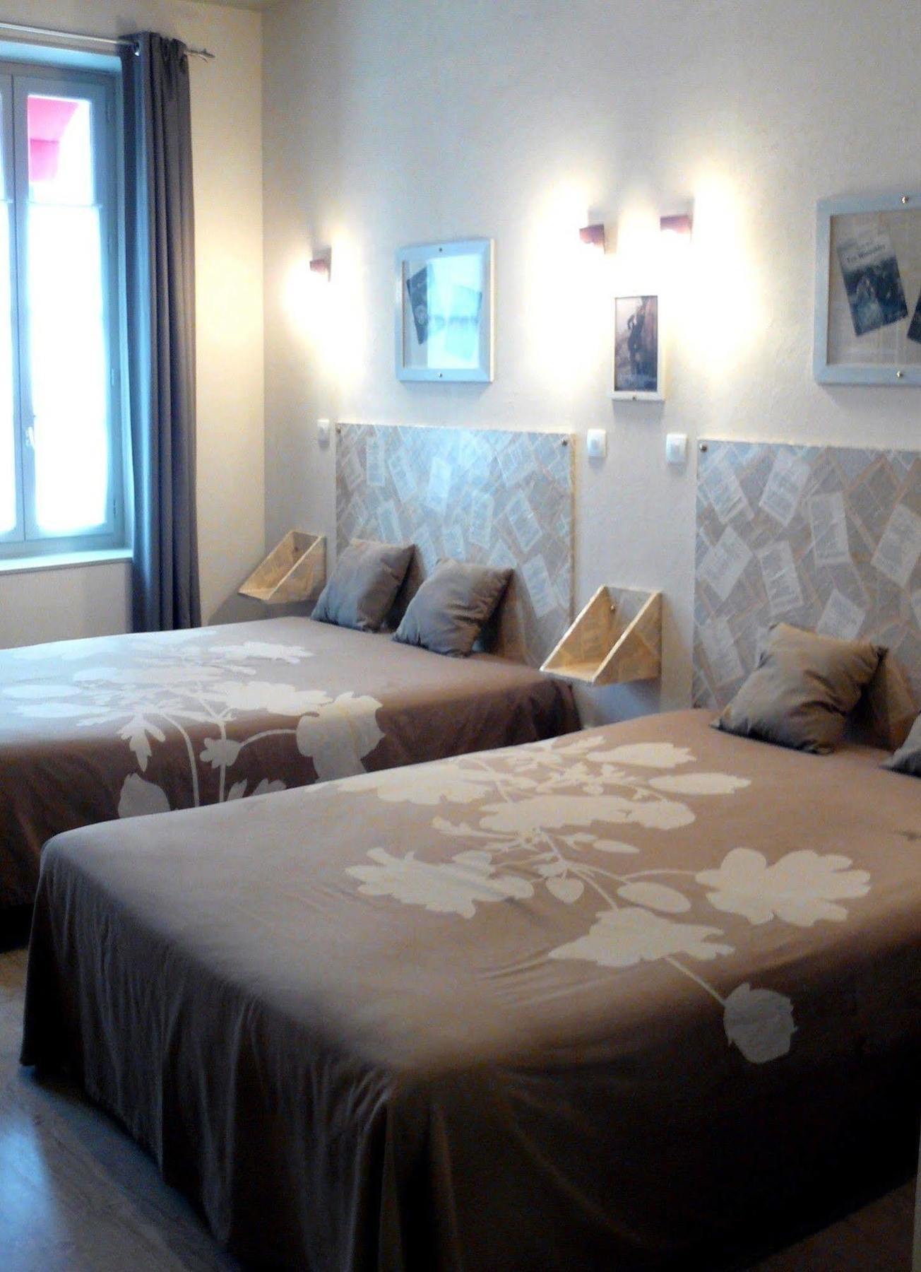 Hotel Mille Et Une Feuilles La Charité-sur-Loire Екстериор снимка